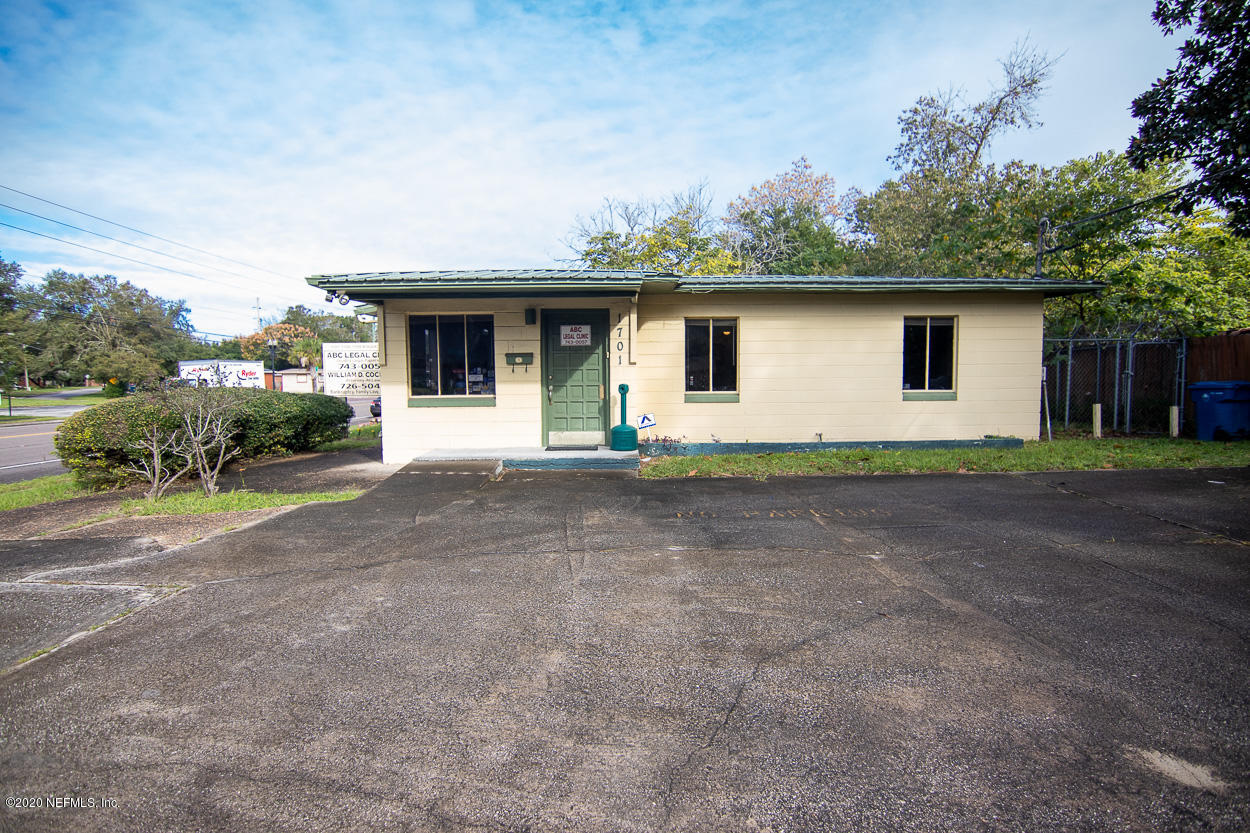 1701 Rogero Road Jacksonville, FL 32211 - Photo 3 of 20 a house view with a outdoor space