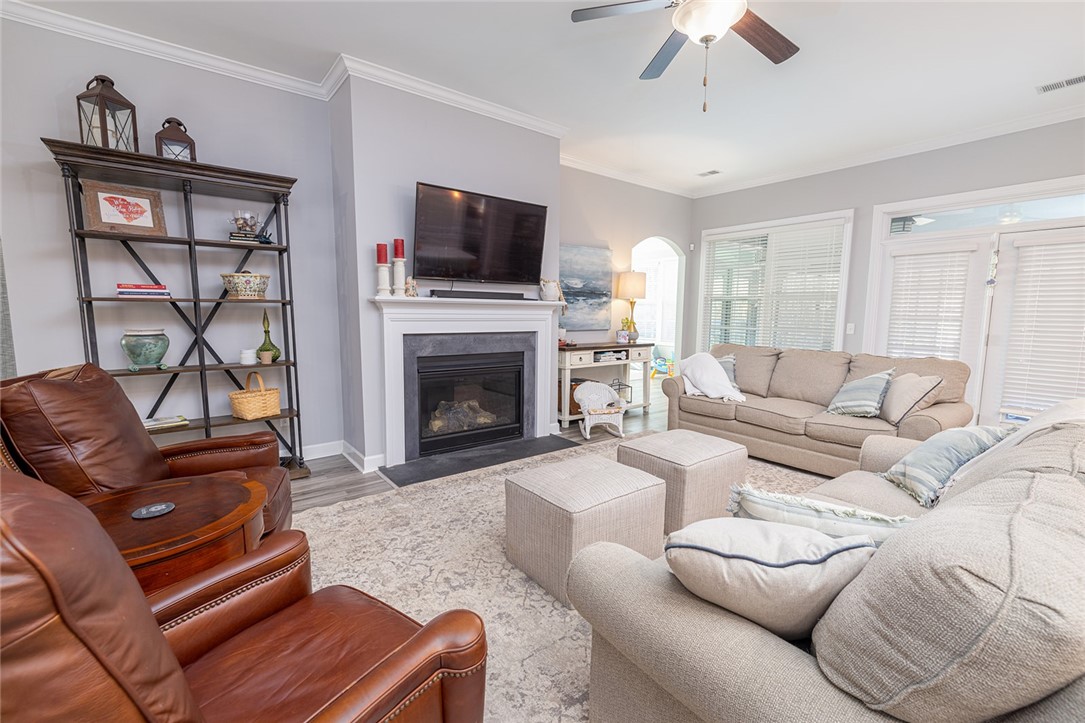 244 Crestgate Way Easley, SC 29642 - Photo 8 of 29