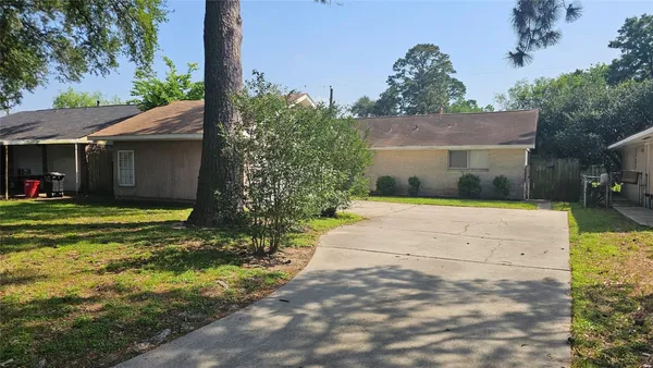 $1,750 | 5118 Mauritz Drive, Houston, TX 77032
