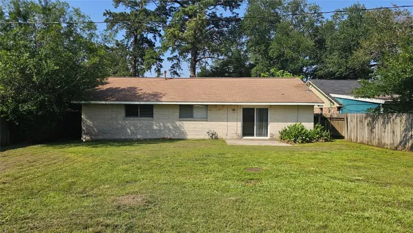 $1,750 | 5118 Mauritz Drive, Houston, TX 77032