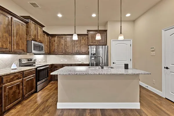 $2,000 | 1224 Pebblebrook Drive, McKinney, TX 75071