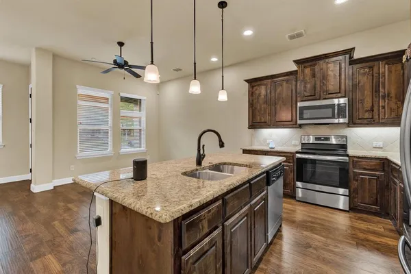$2,000 | 1224 Pebblebrook Drive, McKinney, TX 75071