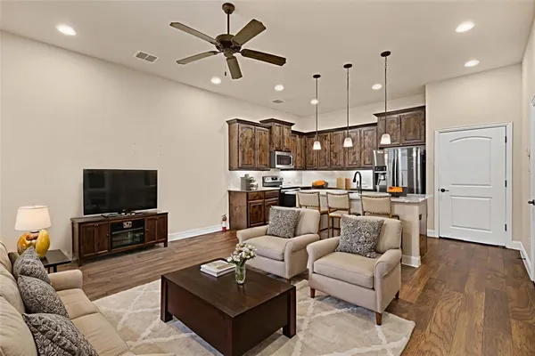 $2,000 | 1224 Pebblebrook Drive, McKinney, TX 75071