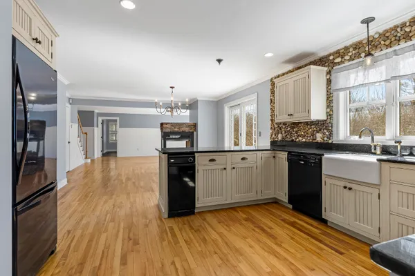 $795,000 | 17 Clam Cove Drive, Rockport, ME 04856