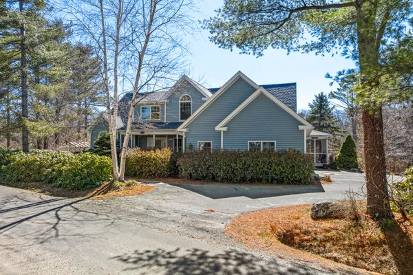 $795,000 | 17 Clam Cove Drive, Rockport, ME 04856