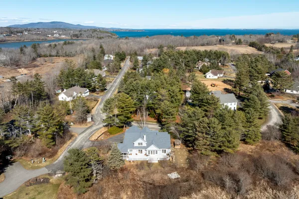 $795,000 | 17 Clam Cove Drive, Rockport, ME 04856