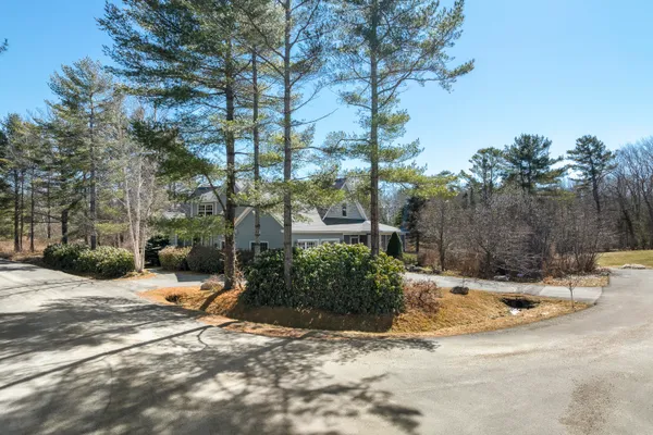 $795,000 | 17 Clam Cove Drive, Rockport, ME 04856