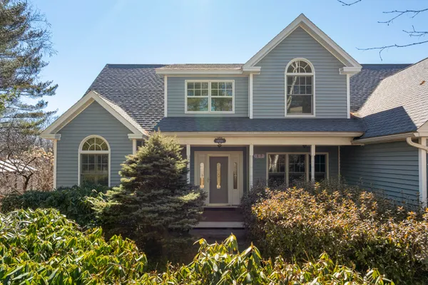 $795,000 | 17 Clam Cove Drive, Rockport, ME 04856