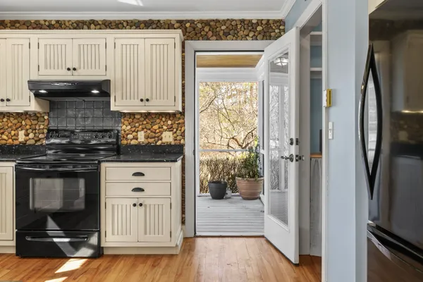 $795,000 | 17 Clam Cove Drive, Rockport, ME 04856