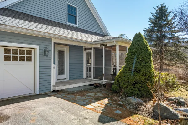 $795,000 | 17 Clam Cove Drive, Rockport, ME 04856