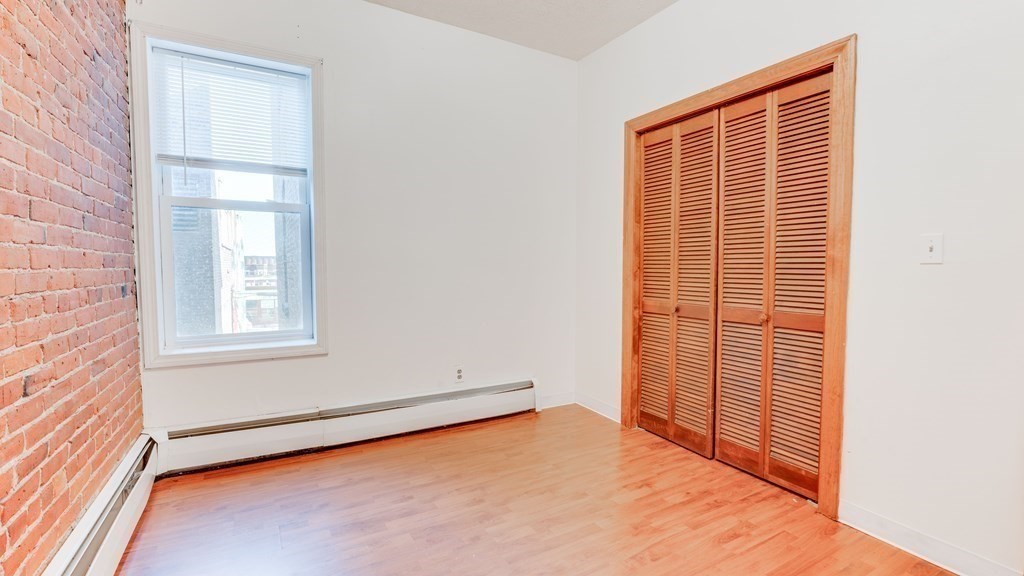 334 Maple Street, Unit 334 Holyoke, MA 01040 - Photo 13 of 16 Gallery Image 13