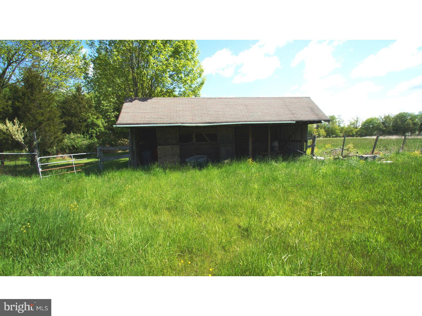 7056 Ferry Road New Hope, PA 18938 - Photo 3 of 25