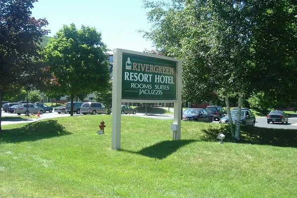 48 Cooper Memorial Drive, Unit 203, Lincoln, NH 03251