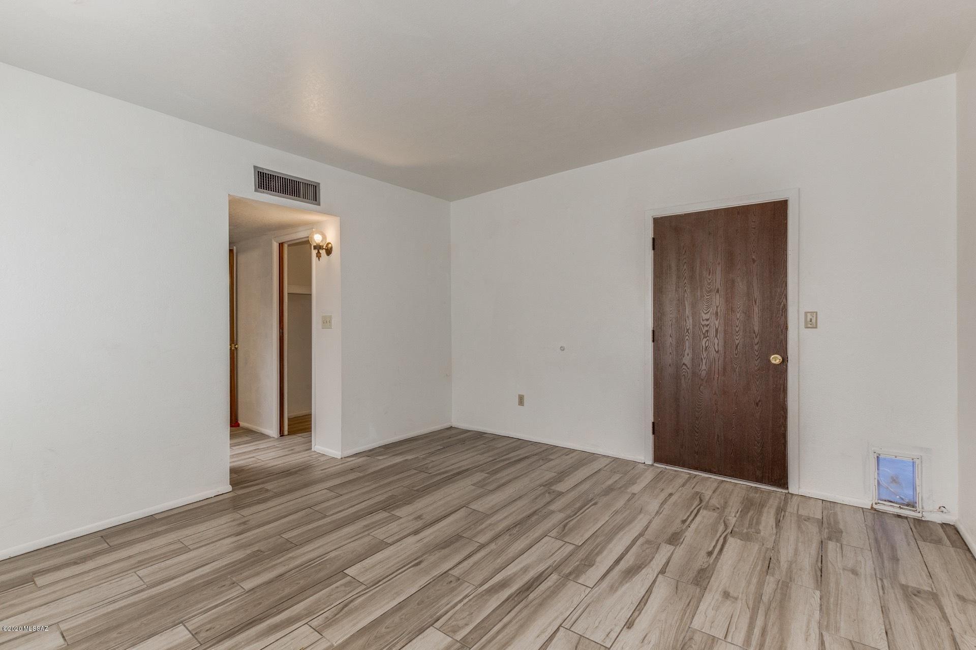 295 East Root Way Tucson, AZ 85705 - Photo 17 of 24