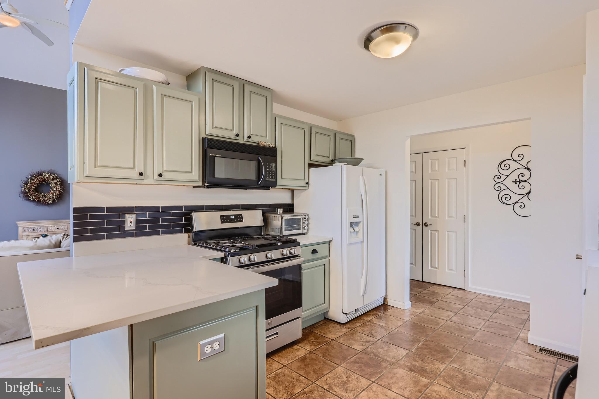 722 Warren Road Cockeysville, MD 21030 - Photo 12 of 27 Gallery Image 12