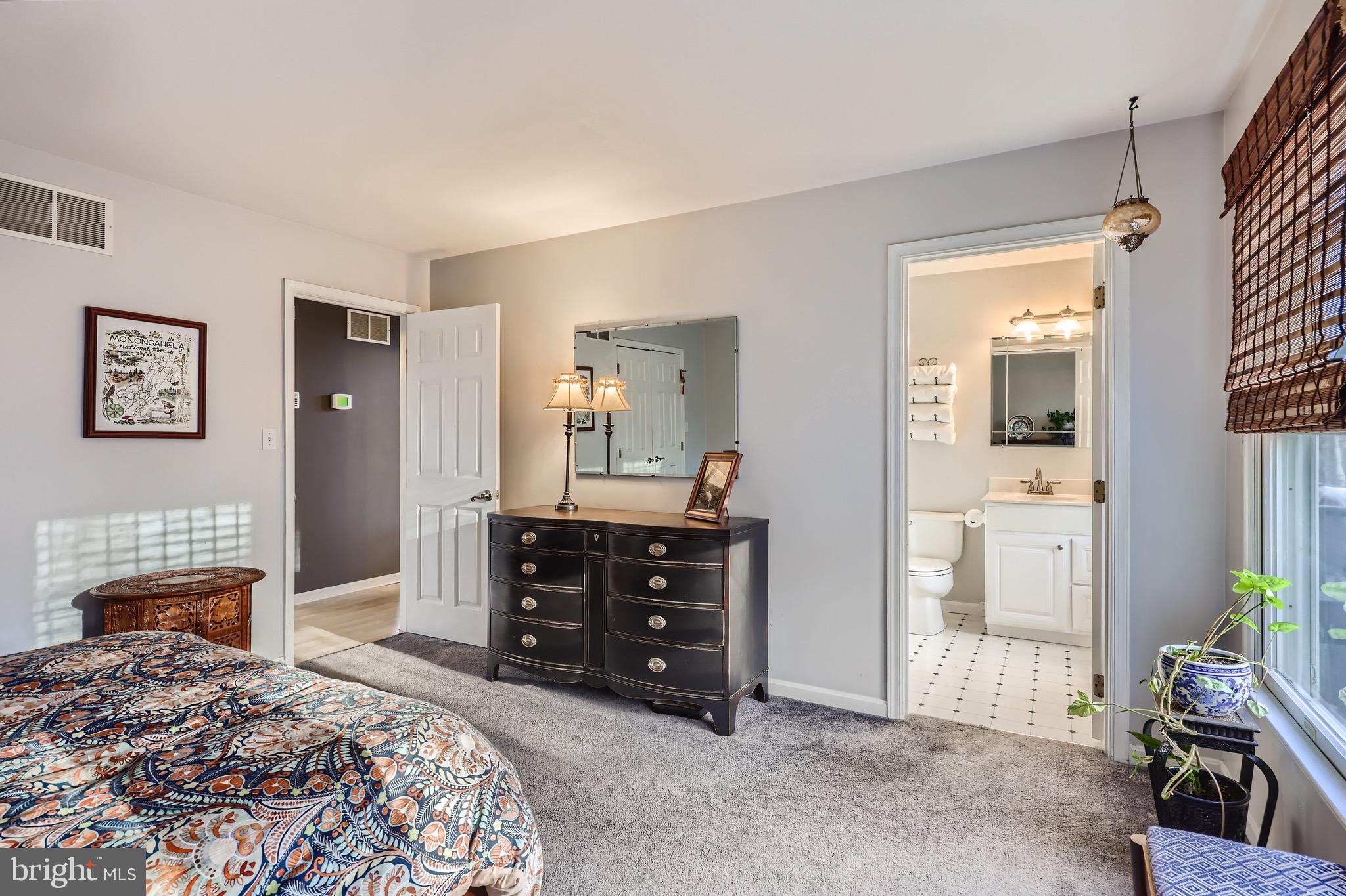 722 Warren Road Cockeysville, MD 21030 - Photo 17 of 27 Gallery Image 17