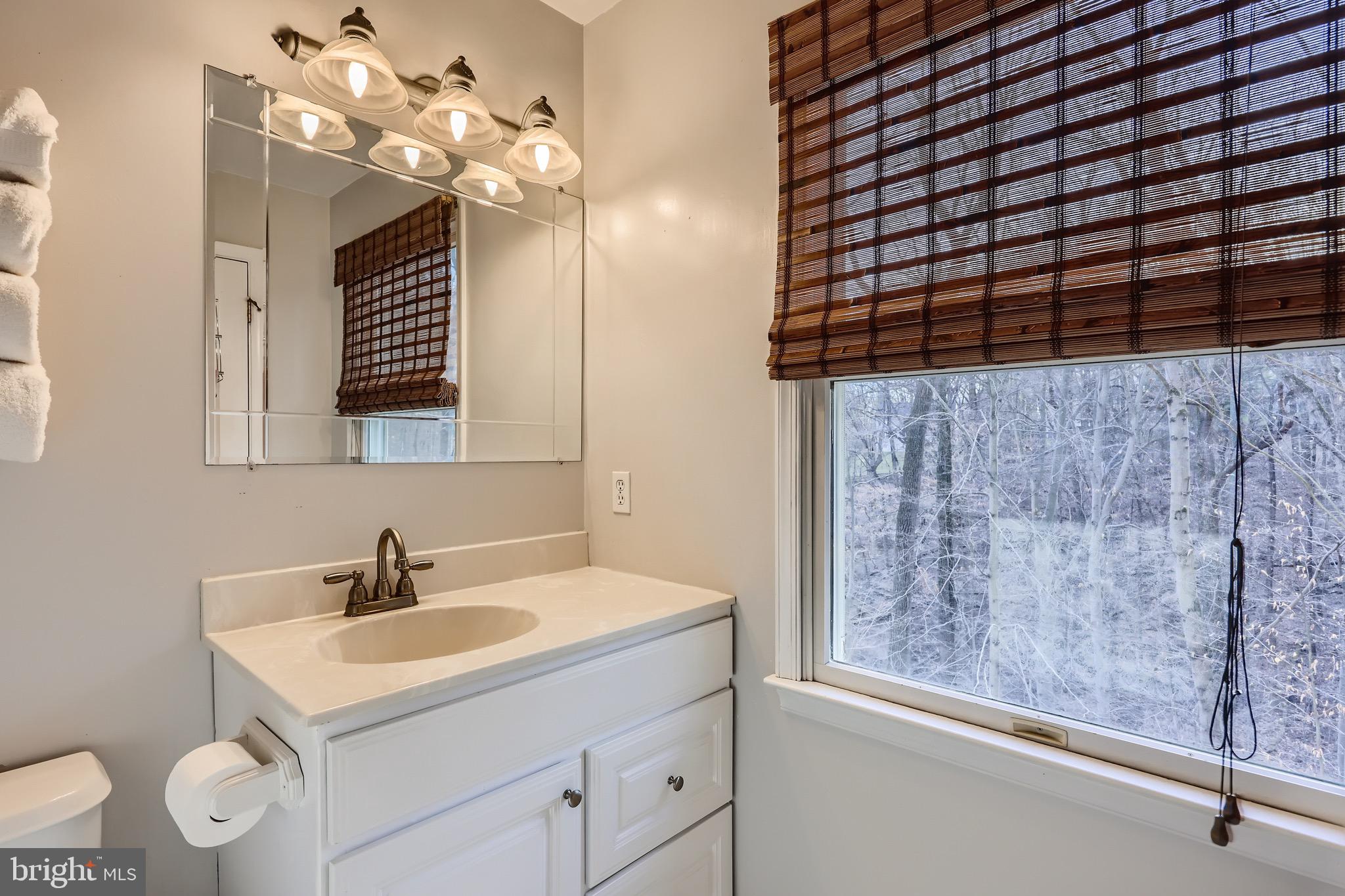 722 Warren Road Cockeysville, MD 21030 - Photo 18 of 27 Gallery Image 18