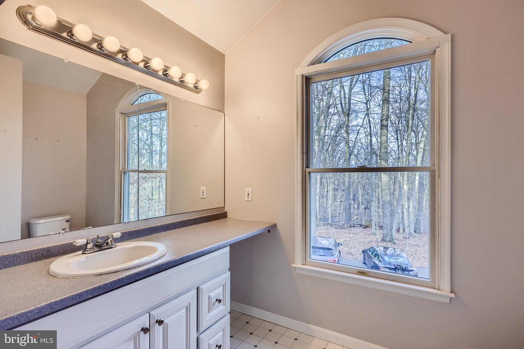 722 Warren Road Cockeysville, MD 21030 - Photo 22 of 27 Gallery Image 22