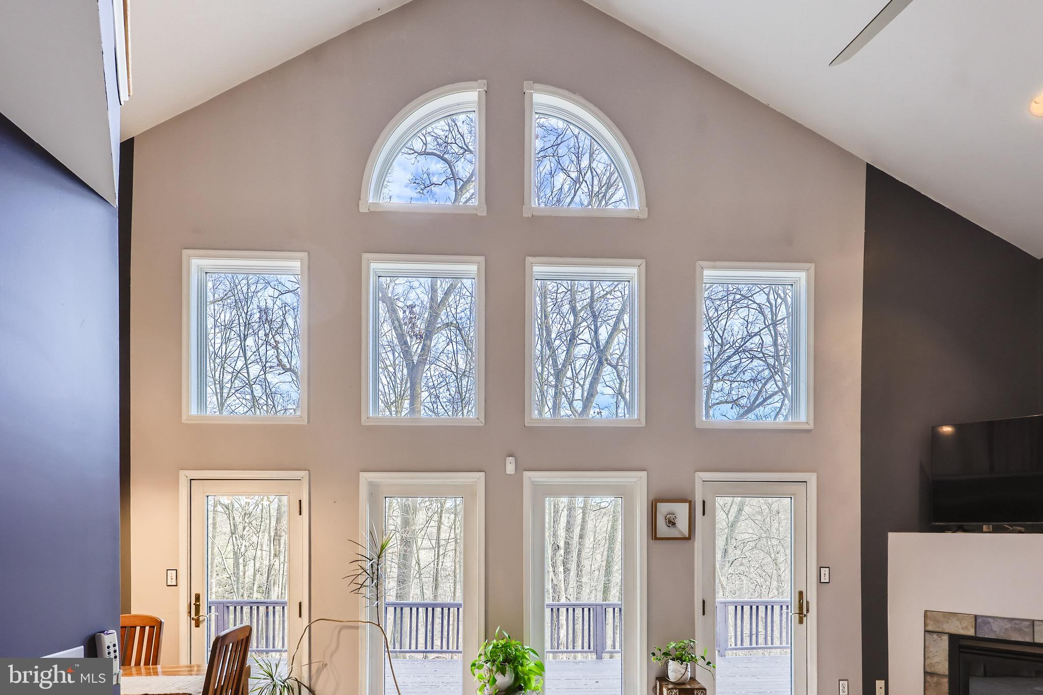 722 Warren Road Cockeysville, MD 21030 - Photo 7 of 27 Gallery Image 7