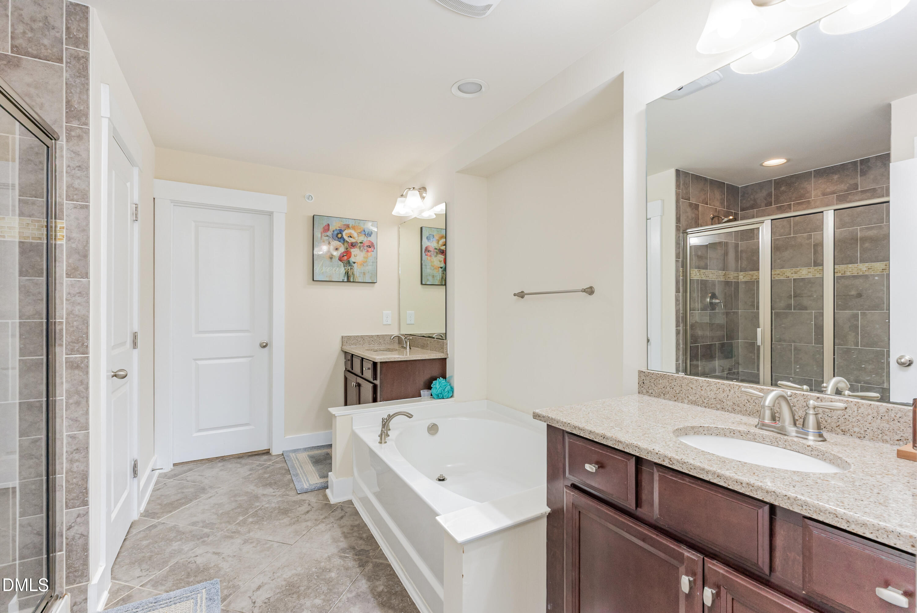 9202 Giralda Walk Raleigh, NC 27617 - Photo 16 of 27 018_cj4a1678-edit_6