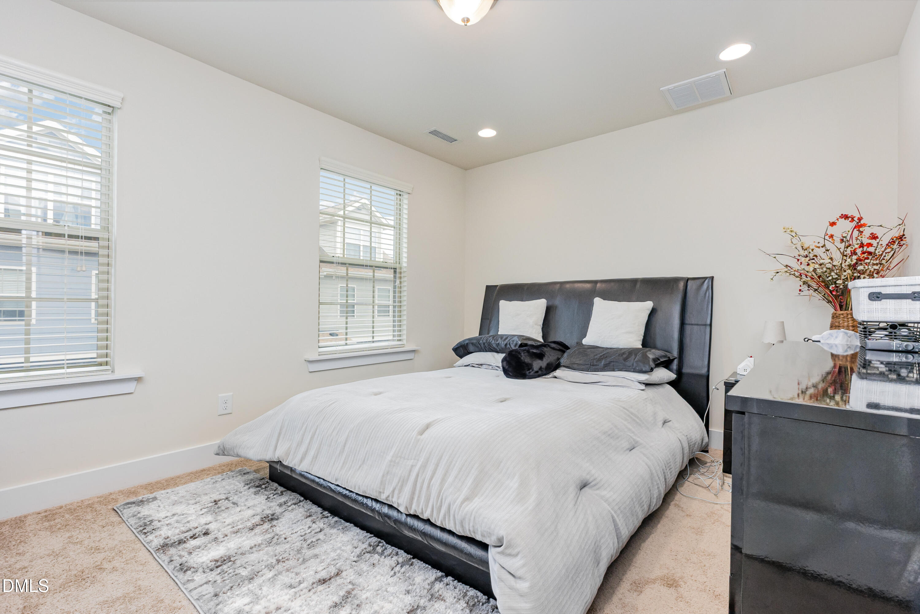 9202 Giralda Walk Raleigh, NC 27617 - Photo 19 of 27 021_cj4a1688-edit_660