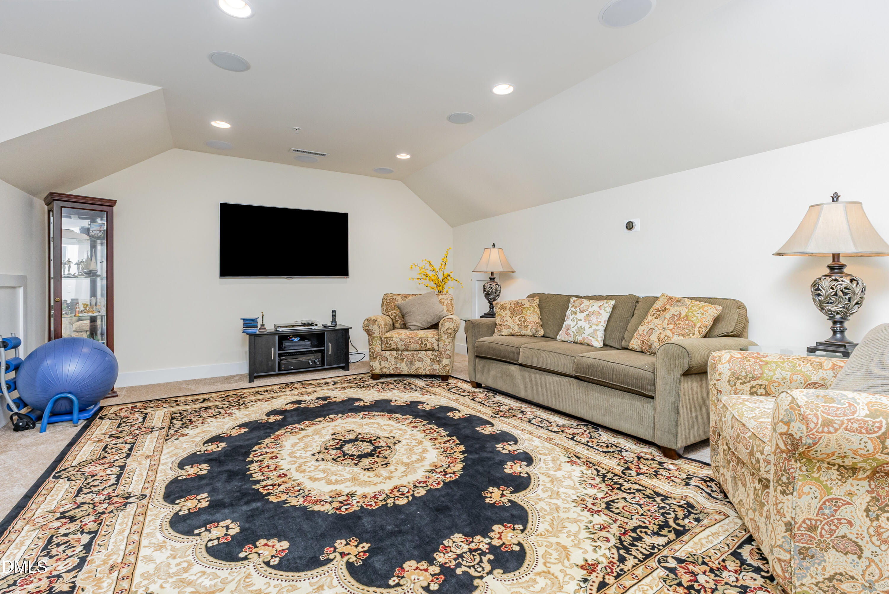 9202 Giralda Walk Raleigh, NC 27617 - Photo 22 of 27 024_cj4a1693-edit_97