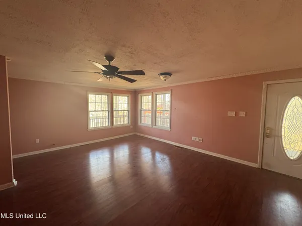 $75,000 | 212 Lou Ann Street, Florence, MS 39073