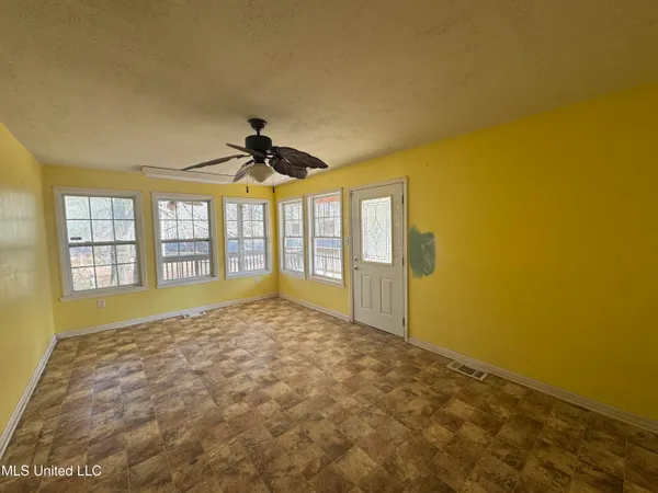 $75,000 | 212 Lou Ann Street, Florence, MS 39073