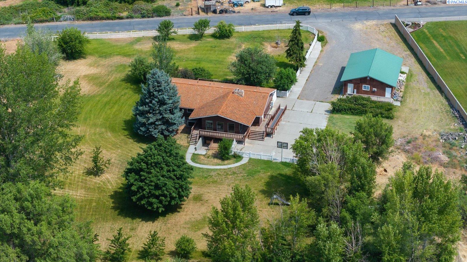 20615 South Haney Road Kennewick, WA 99337 - Photo 1 of 50 Gallery Image 1