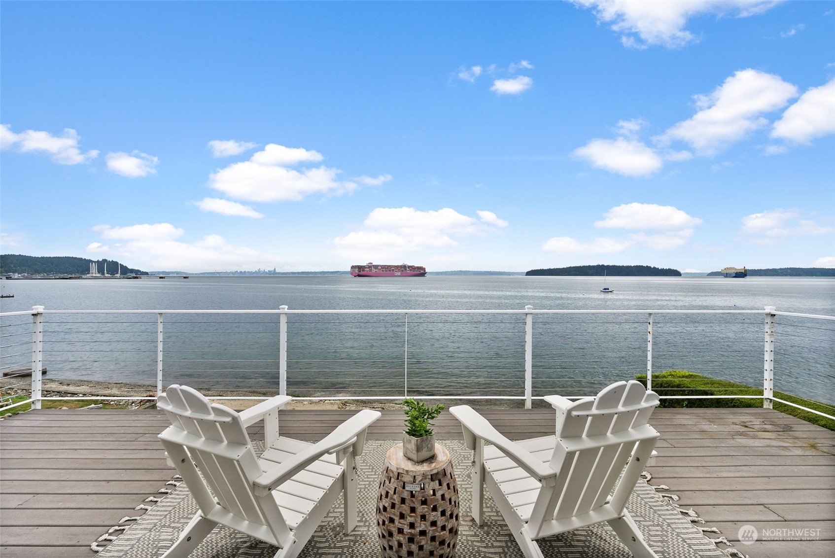 8115 East Daniels Loop Port Orchard, WA 98366 - Photo 1 of 40