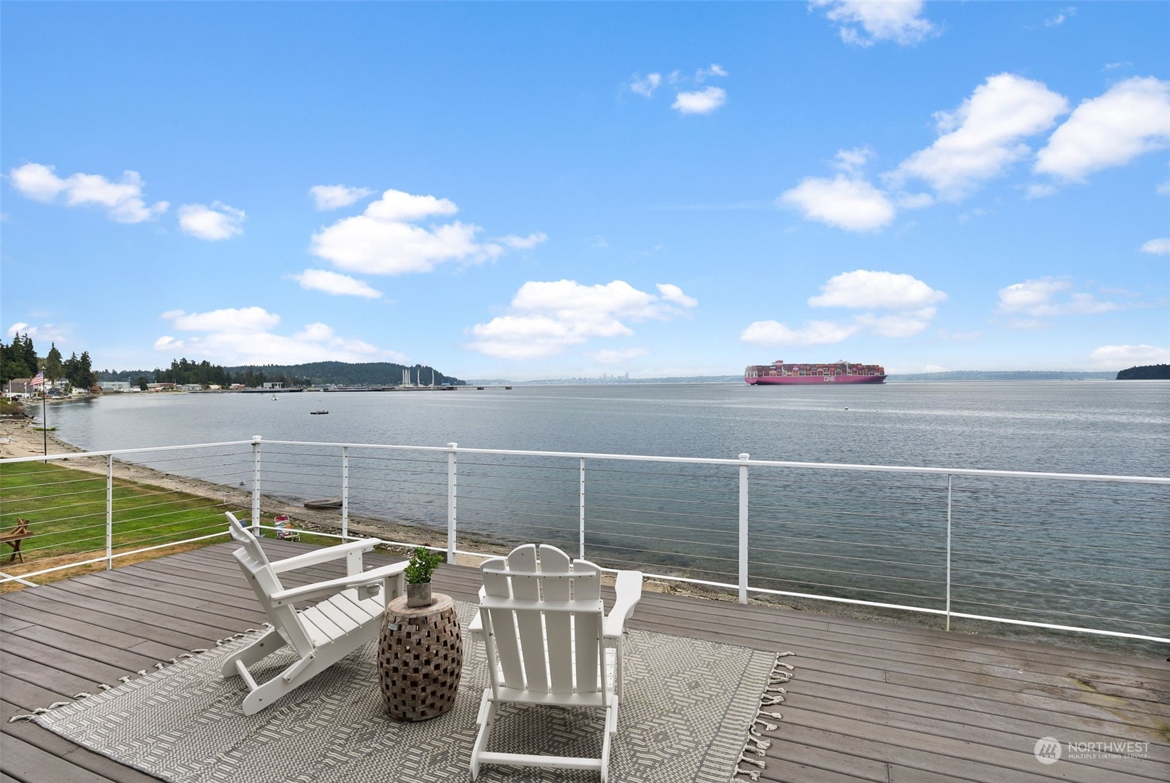 8115 East Daniels Loop Port Orchard, WA 98366 - Photo 2 of 40