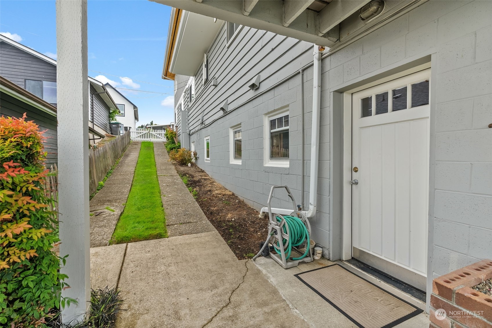 8115 East Daniels Loop Port Orchard, WA 98366 - Photo 37 of 40