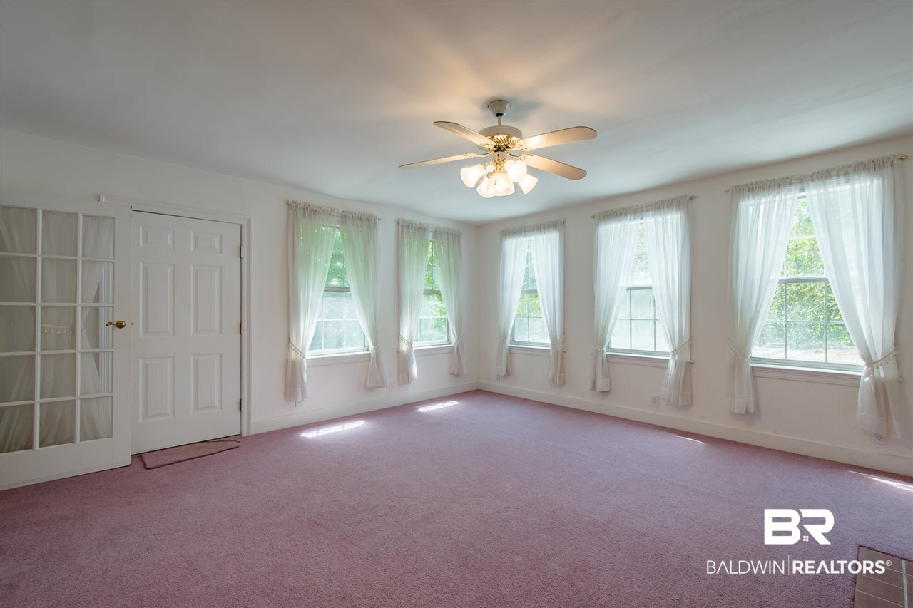19253 North East River Road Silverhill, AL 36576 - Photo 15 of 49 Natural Lighting