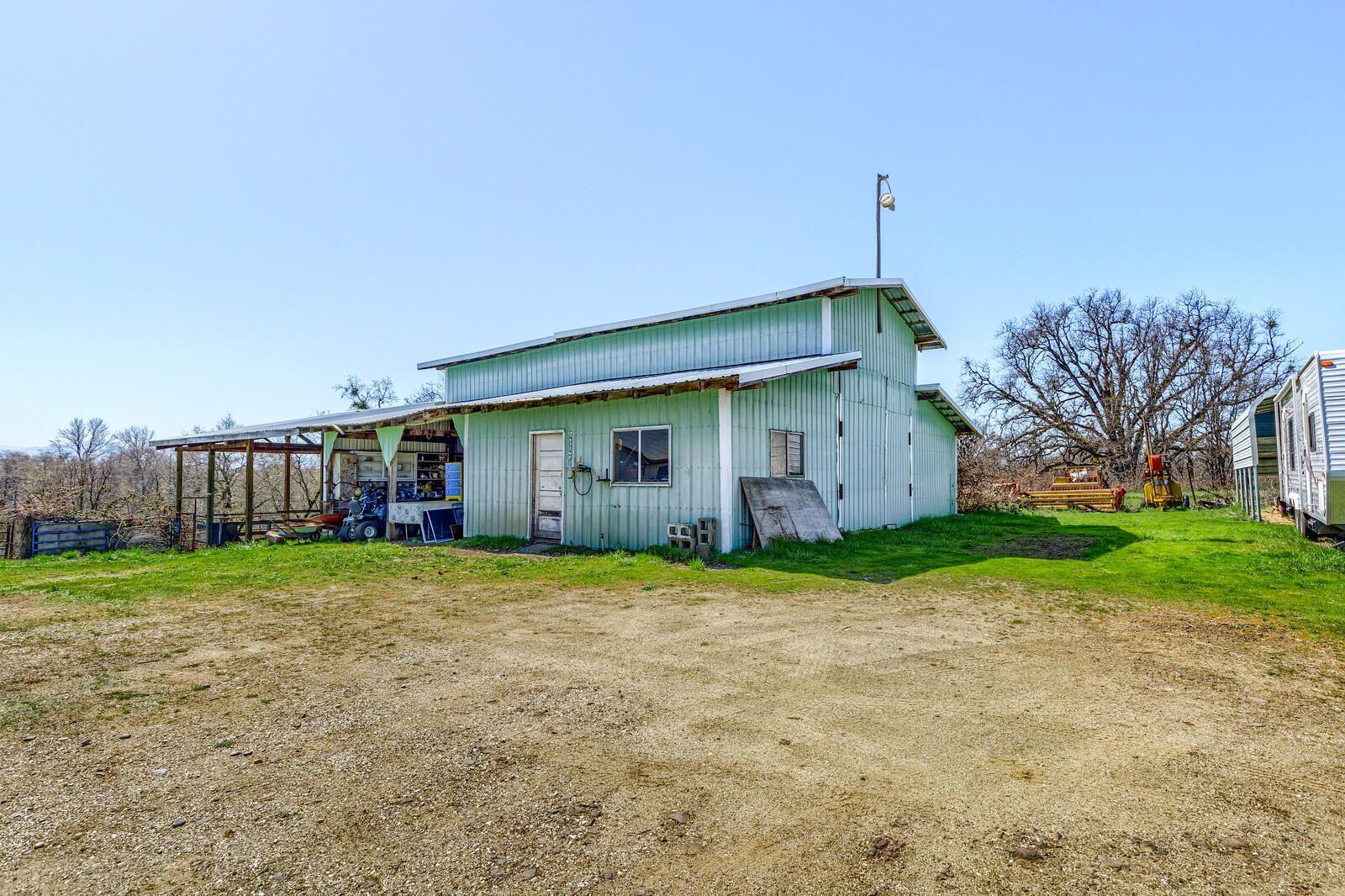 895 Nick Young Road Eagle Point, OR 97524 - Photo 52 of 61 20210402030039788767000000-o