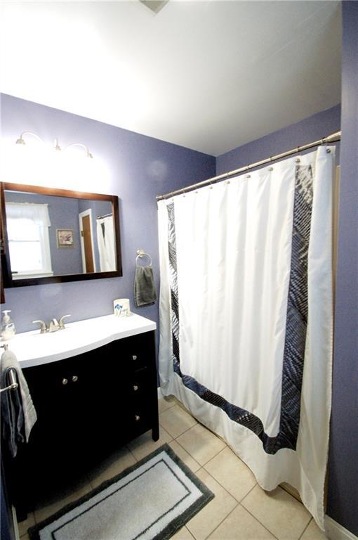 85 Old Portland Road Brunswick, ME 04011 - Photo 16 of 27 First floor bathroom.