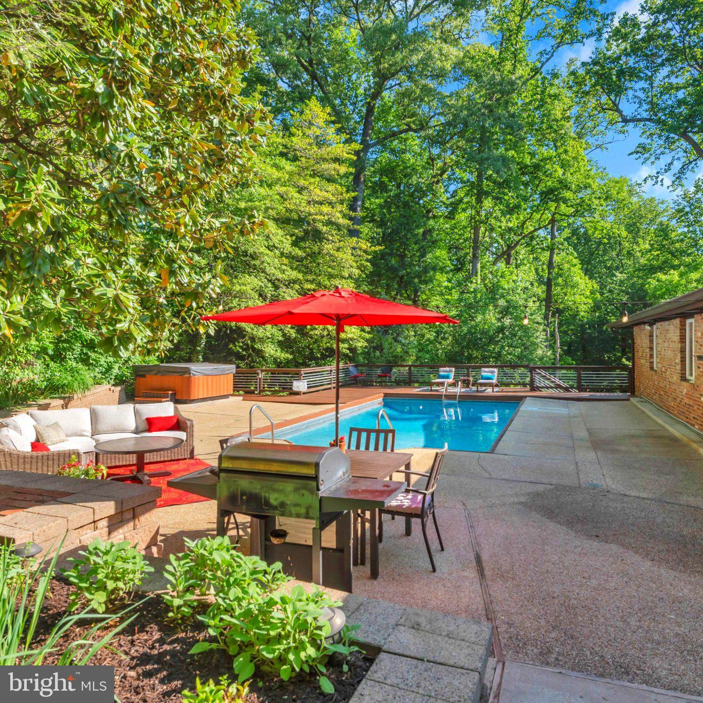 1870 Poplar Road Annapolis, MD 21401 - Photo 26 of 51 Serene poolside retreat in nature.