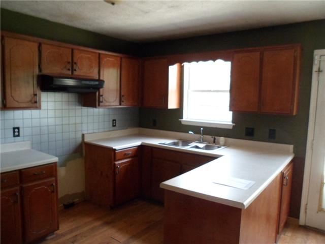 7520 Joe Rowlin Road Christiana, TN 37037 - Photo 3 of 18