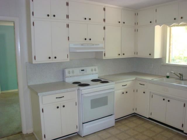 1913 Myrick Road, Unit 8 Tallahassee, FL 32303 - Photo 6 of 17 Gallery Image 6