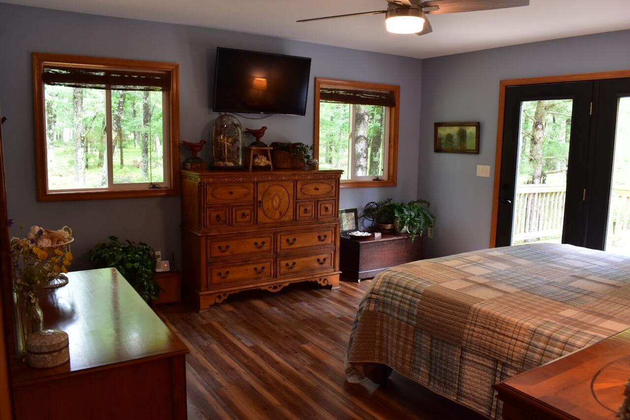 8638 South Mac Road Baldwin, MI 49304 - Photo 58 of 77 master bedroom