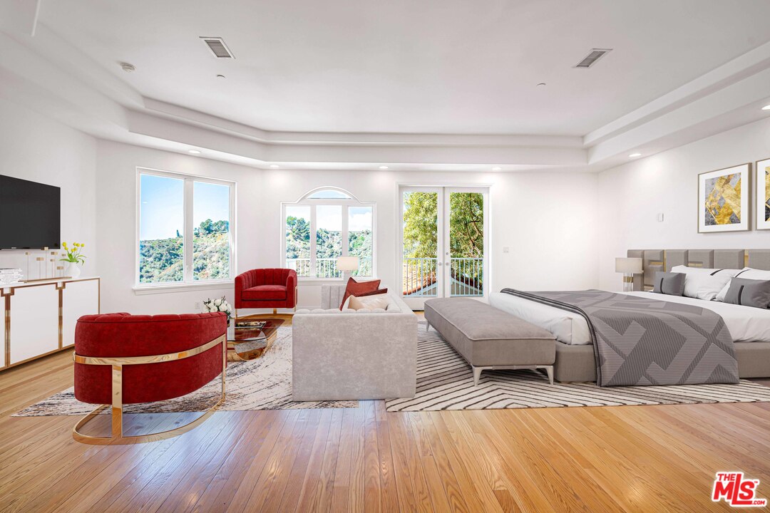 1939 Stradella Road Los Angeles, CA 90077 - Photo 20 of 49