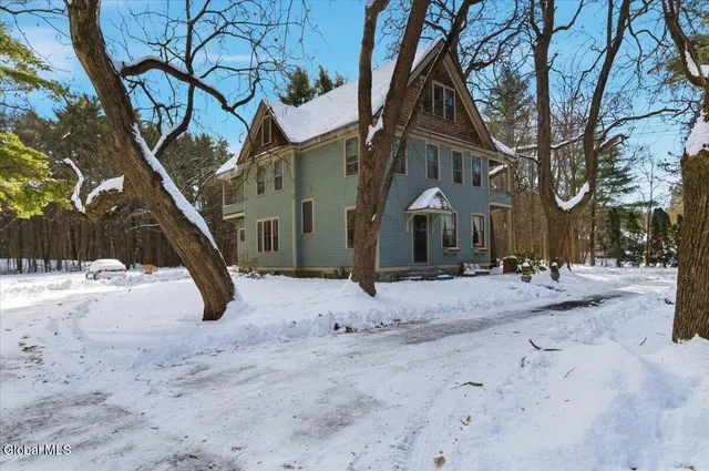 $1,290,000 | 278 Ballston Avenue, Saratoga Springs, NY 12866