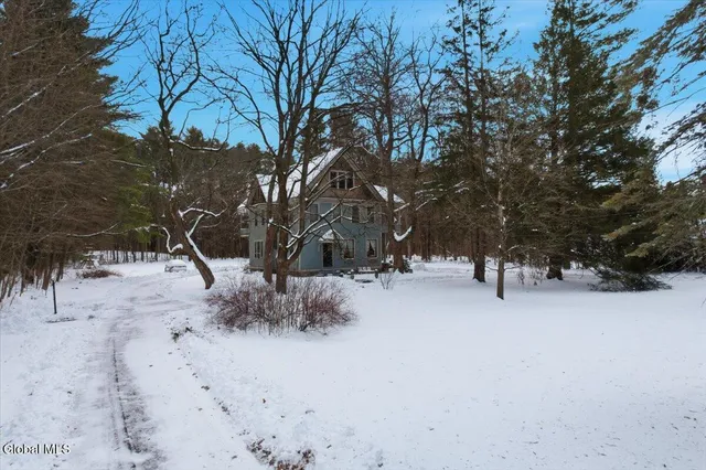 $1,290,000 | 278 Ballston Avenue, Saratoga Springs, NY 12866