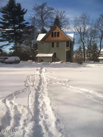 $1,290,000 | 278 Ballston Avenue, Saratoga Springs, NY 12866