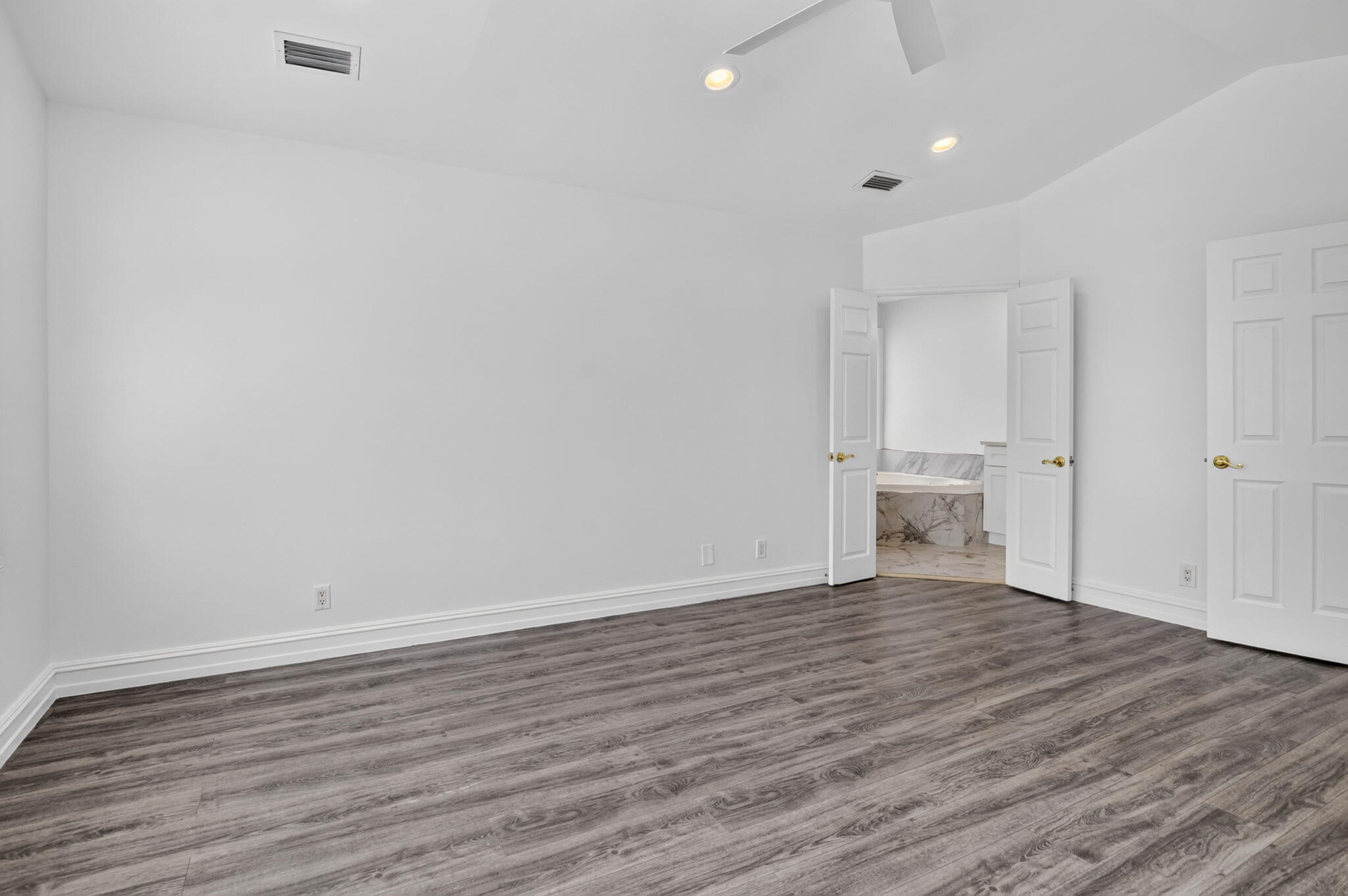 23338 La Vida Way Boca Raton, FL 33433 - Photo 22 of 52 Primary Bedroom