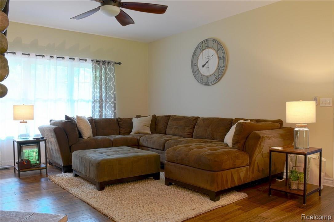 4805 Rabidue Road North Street, MI 48049 - Photo 13 of 29 LIVING.jpg