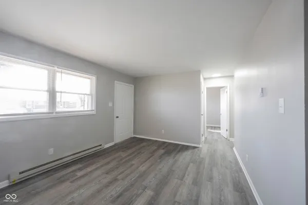 $1,149 | 570 Highway 52, Unit 2B, Fountaintown, IN 46130