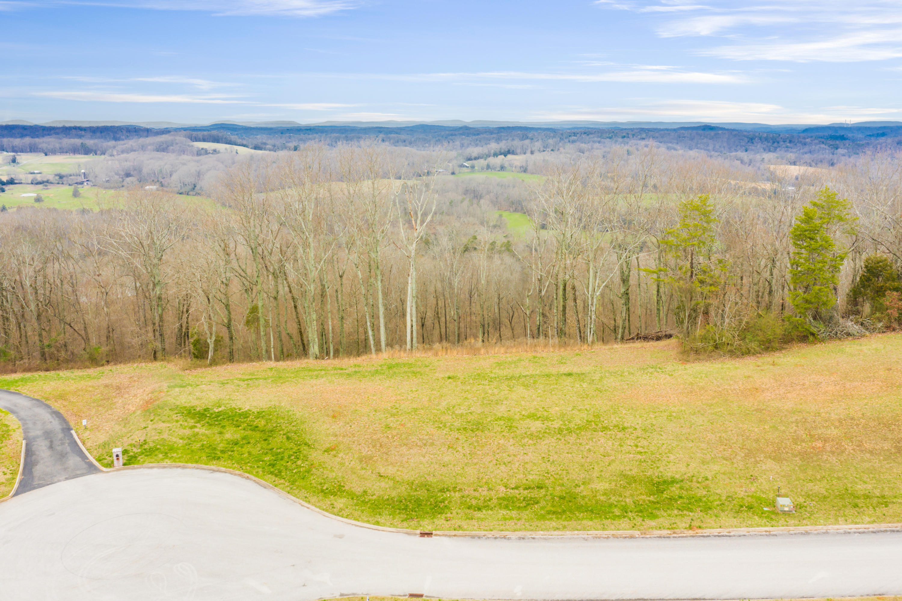 2364 James Ridge Road Loudon, TN 37774 - Photo 2 of 22 2364JamesRidge-3