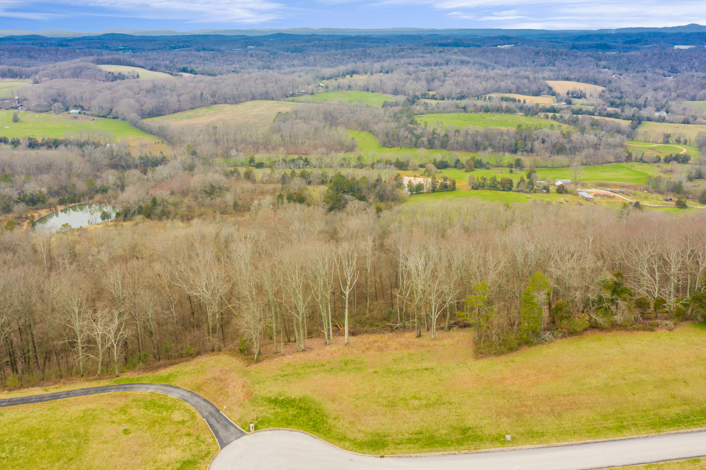 2364 James Ridge Road Loudon, TN 37774 - Photo 5 of 22 2364JamesRidge-6