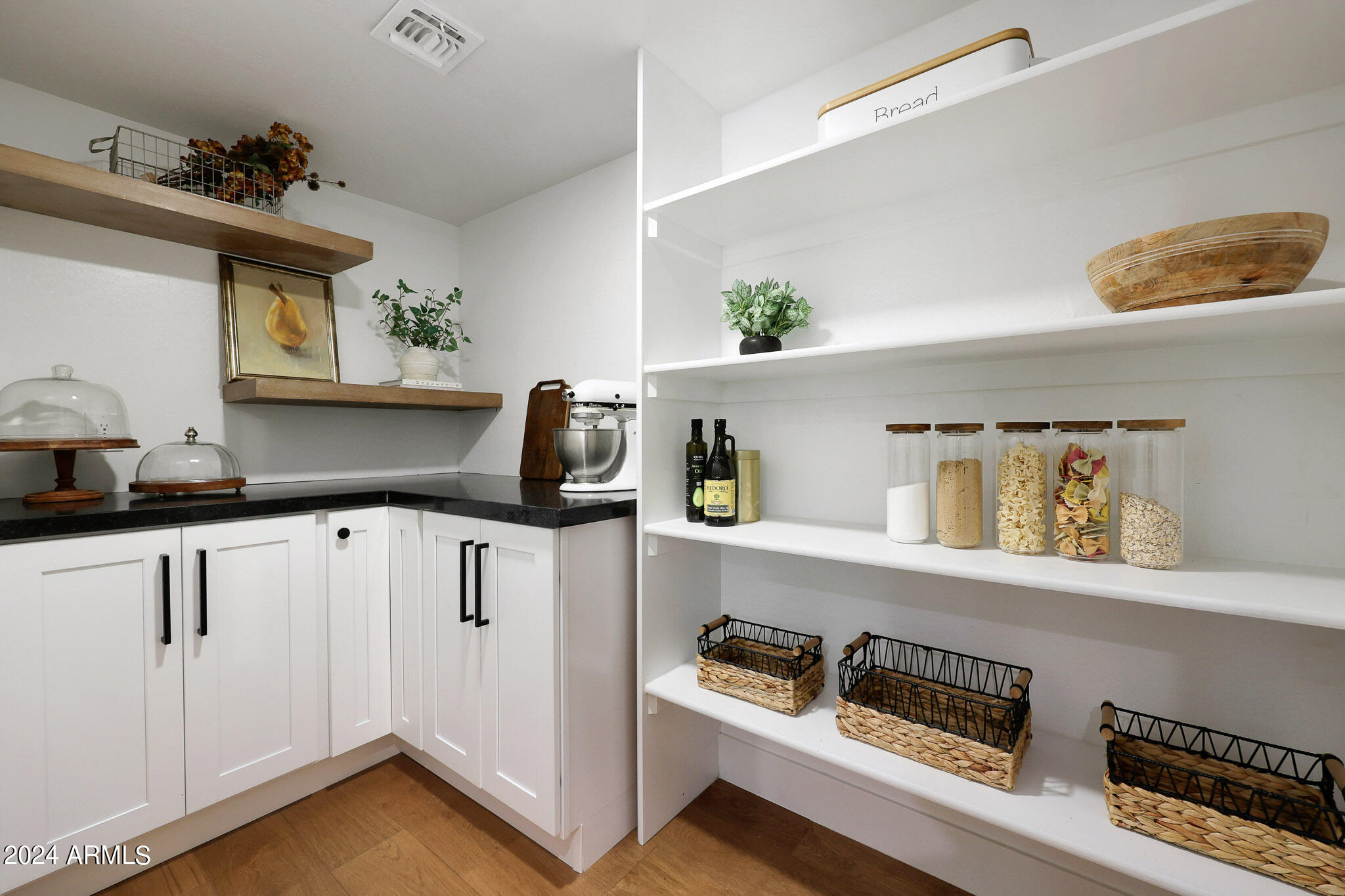 4440 East Camelback Road, Unit 32 Phoenix, AZ 85018 - Photo 22 of 54 a kitchen with sink cabinets and appliances