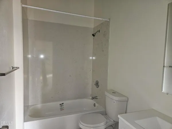 $1,068,000 | 1240 J Street, Sanger, CA 93657